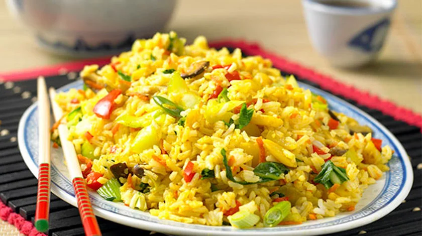 Vegetable Fried Rice with Curry | Thrifty Foods