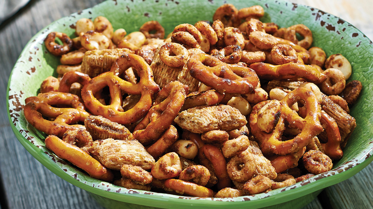 Sweet &amp; Salty Pantry Party Mix