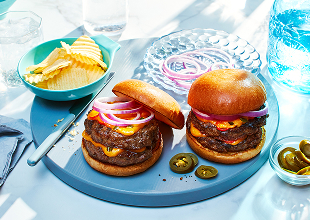 /content/dam/empire/safeway/assets/images/uploads/2025/05/Double-Chili-Cheese-burger.jpg