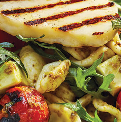 /content/dam/empire/safeway/assets/images/uploads/2025/05/Grilled-Tomato-Halloumi-Pasta-Salad.jpg