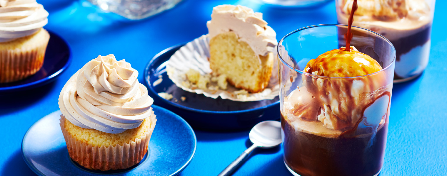 /content/dam/empire/sobeys/assets/articles/compliments/cupcakes-coffee-2.jpg