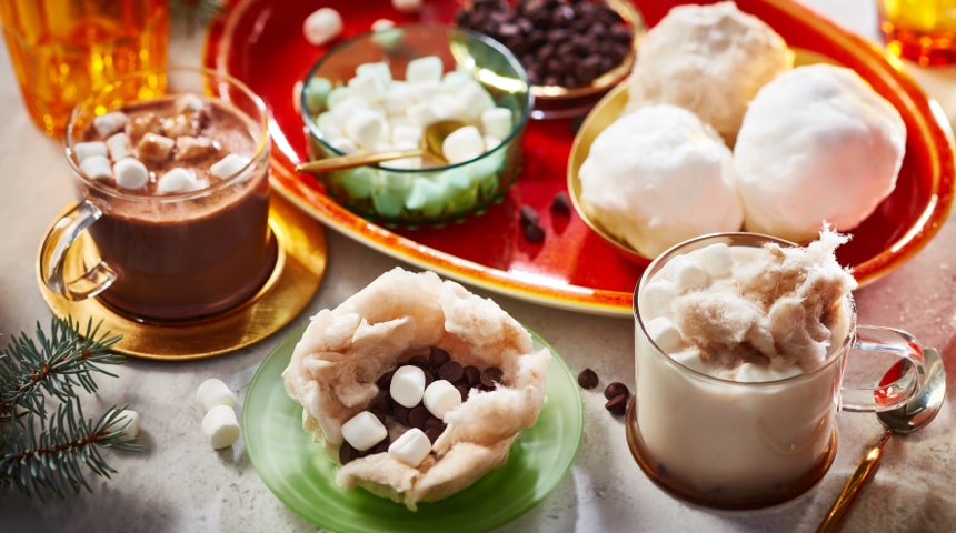 /content/dam/empire/sobeys/assets/articles/compliments/hot_chocolate_cotton_candy_bombs.jpg